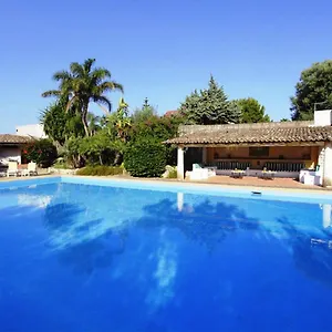 Del Commendatore Sirugo Holiday home Avola